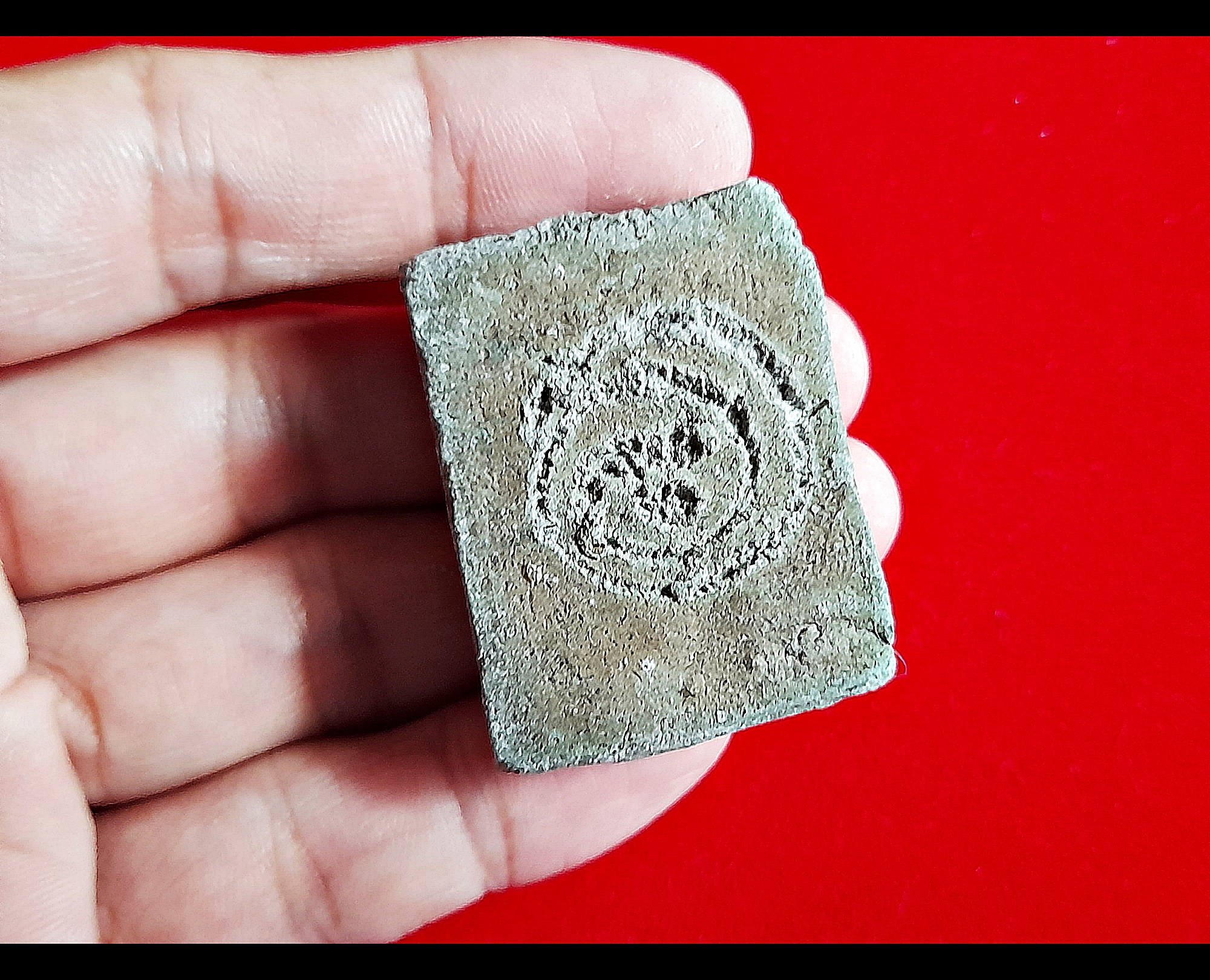 เพรชพญาธร เนื้อผง (แถมแผ่นยันต์ขนาดพกพา) ปี2559 #รับประกันแท้ - หลวงพ่อสมบูรณ์ วัดหงษ์