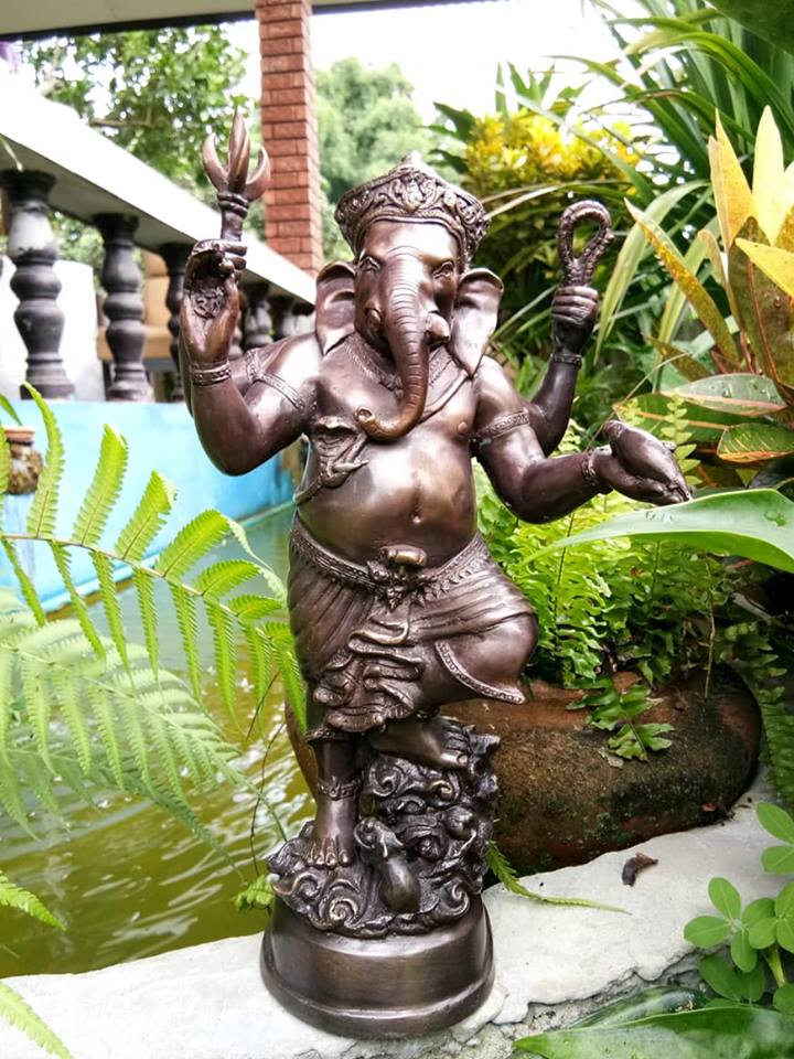 รูปหล่อ พระพิฆเนศ 4กร เนื้อโลหะทองเหลืองรมดำ สูง14นิ้ว