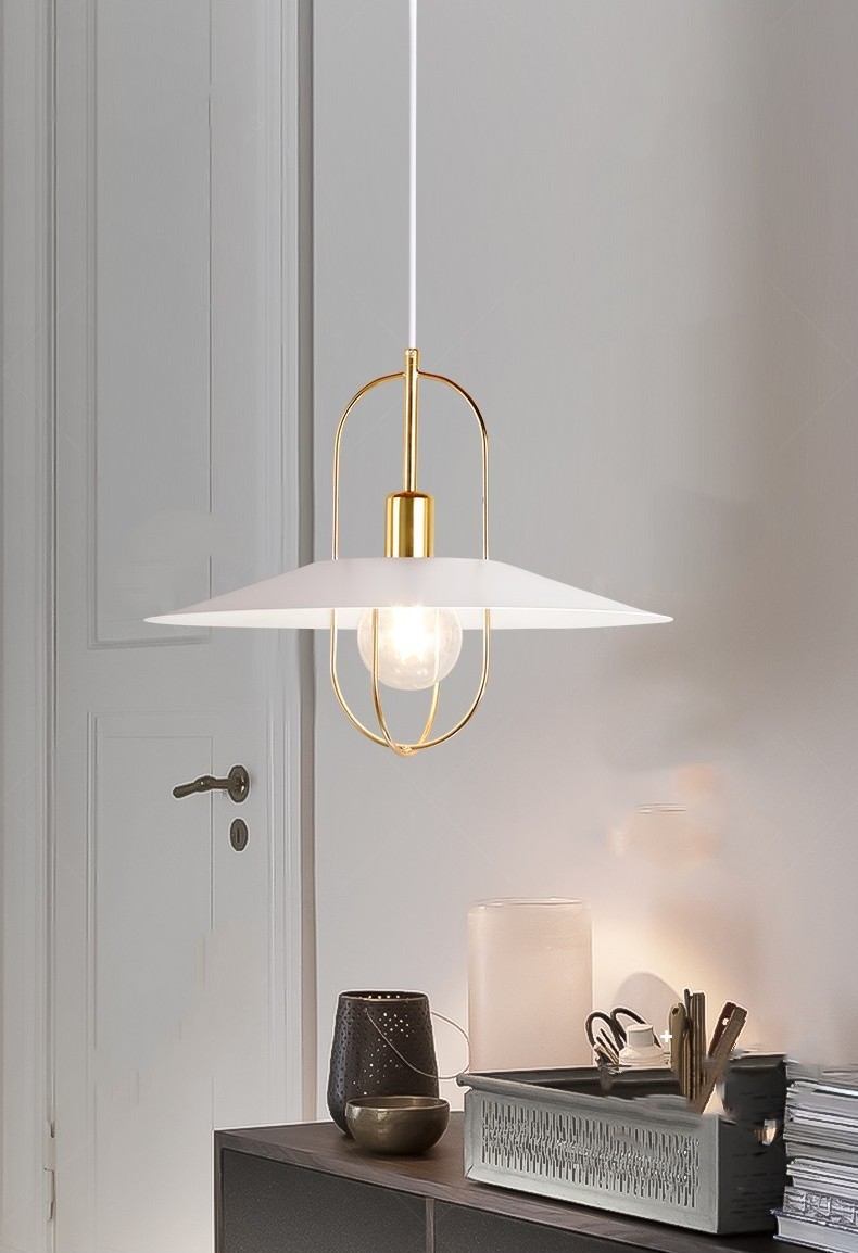 โคมไฟแขวนเพดานสไตล์ Modern Luxury โครงเหล็กสีทองทูโทนกว้าง 40CM [ML-7014]