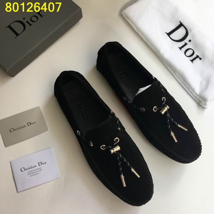 dio men แบบอีกเยอะกดดูด้านในค่ะ size 38-44