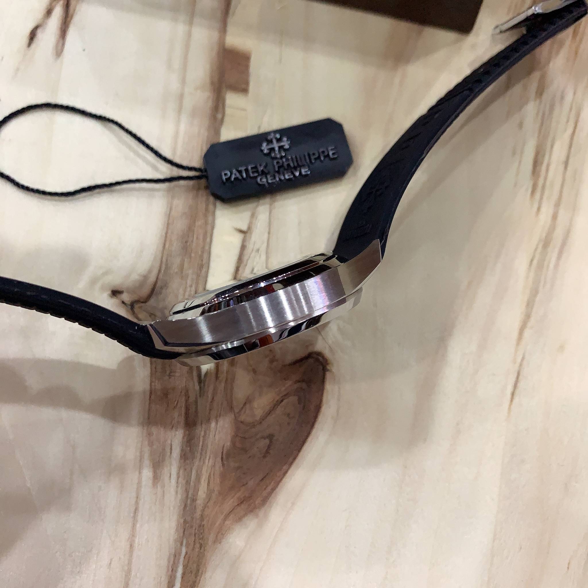 นาฬิกา Patek Philippe Aquanaut Mirror Swiss หน้าปัดดำ