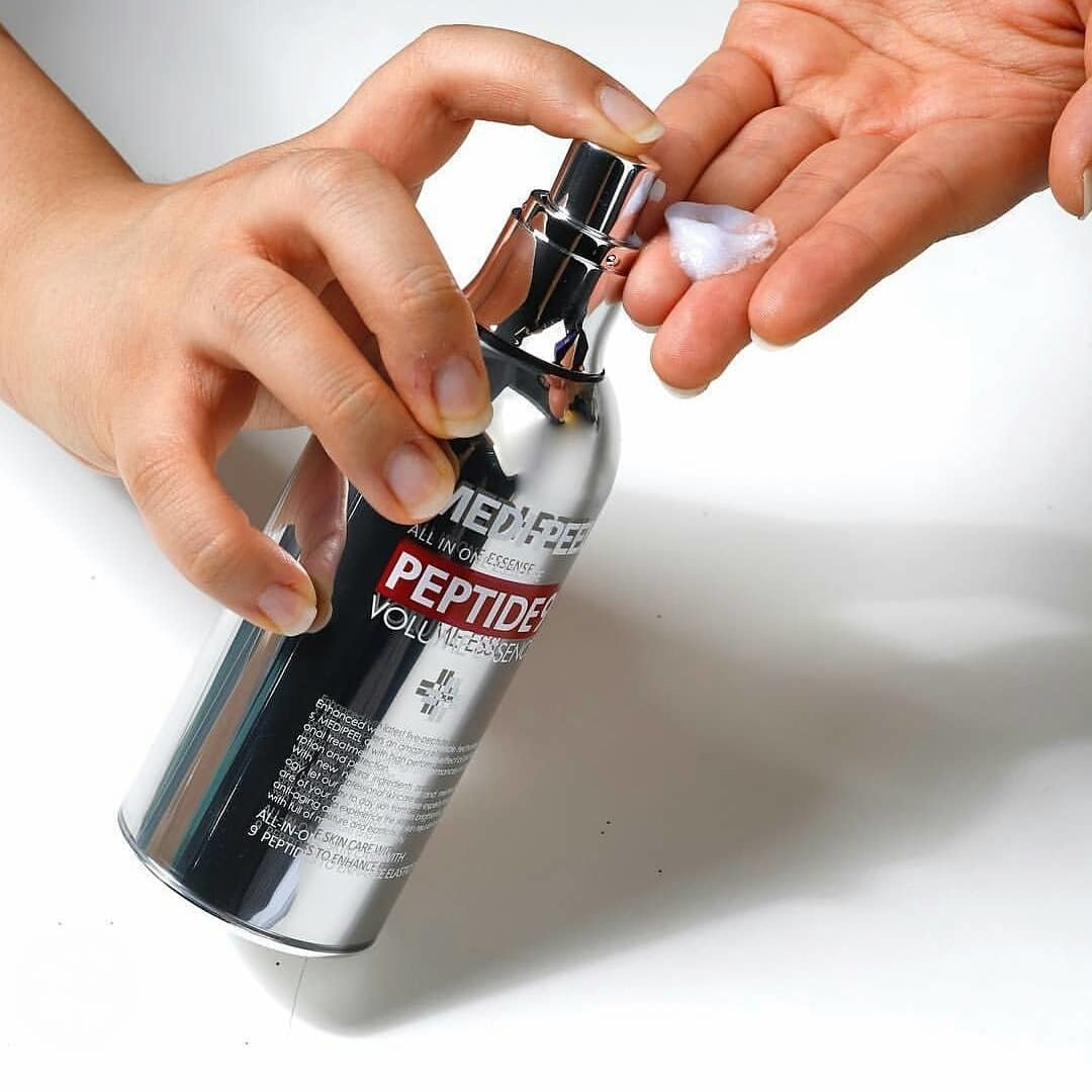(กล่องเงินคาดแดง 100mL) Medi-Peel Peptide9 Volume Essence All in One Essence เมดิพีลเอสเซนส์เปปไทด์บำรุงผิวหน้า ให้ผิวชุ่มชื้น ยืดหยุ่น กระขับ และลดริ้วรอยแห่งวัย