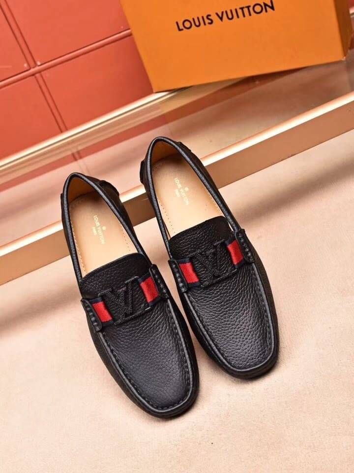 พร้อมส่ง รองเท้า lv men loafer โลฟเฟอร์ ชายสีดำและน้ำเงิน size 38-44