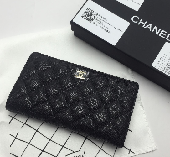 กระเป๋าสตางค์ cn caviar wallet 2 พับ ใบยาว สีดำ