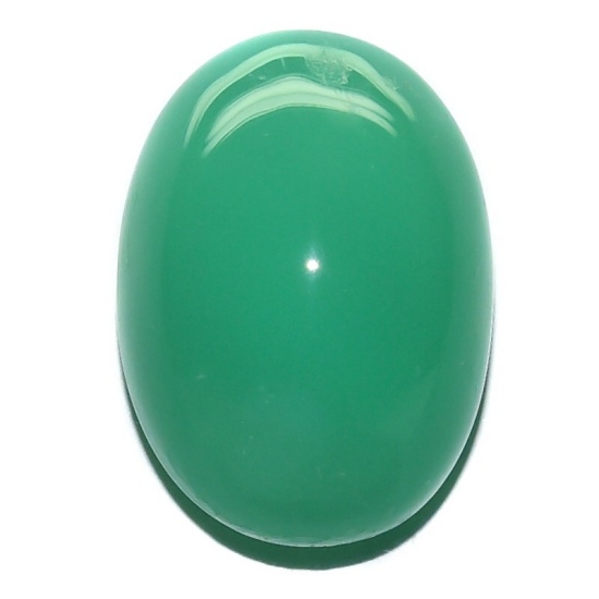 หยกออสเตรเลีย Chrysoprase รูปไข่หลังเบี้ย หนัก 37.05 กะรัต สีเขียวโทนหวานสวย