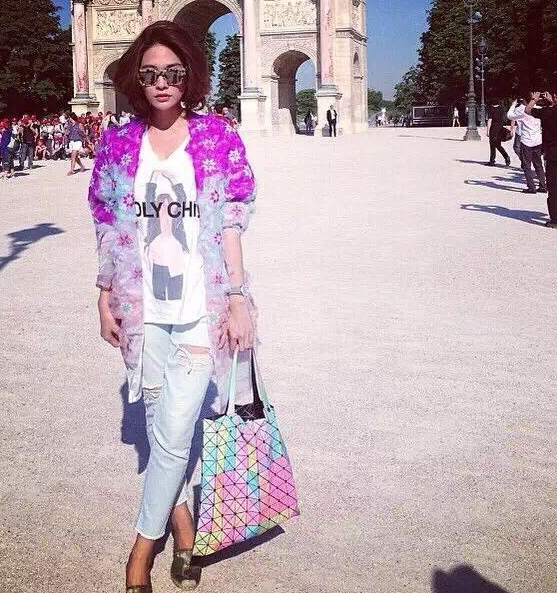 กระเป๋า issey rainbow สีรุ้ง 10*10 แบบพลอย