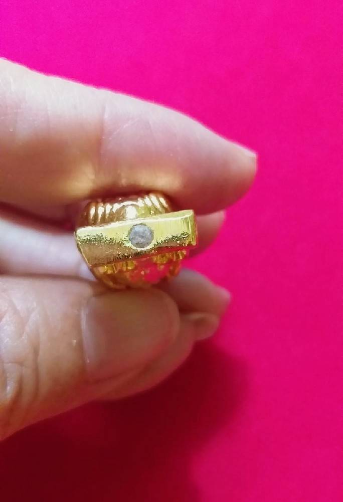 พญานกถึดทือ (ตามตำราสายหลวงปู่ศุข วัดปากคลองมะขามเฒ่า ใต้ฐาน บรรจุดิน๗โป่ง ตามข้อบังคับของตำรา ) เนื้อทองเหลืองชุบทองเค ปี2564 #รับประกันแท้ - (อานุภาพท่านว่าถ้าเอาไว้ในกำปั่นเงิน ที่เก็บเงิน จะพิทักษ์ทรัพย์ เงินจะไม่ถูกขโมย เป็นโภคทรัพย์ มหาลาภ ดีมาก ช่ว