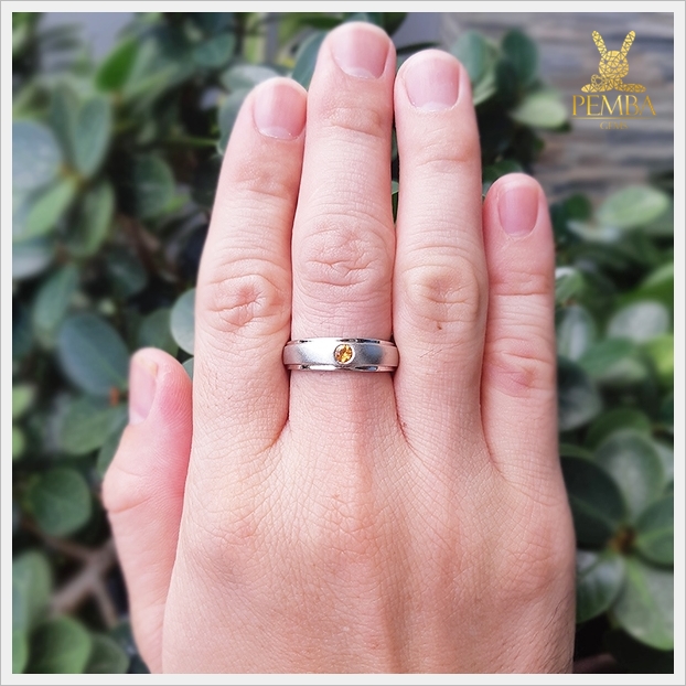 แหวนบุษราคัมแท้ สีเหลืองทอง เม็ดเดี่ยวเรียบๆ แต่มีสไตล์ แหวนพลอยแท้