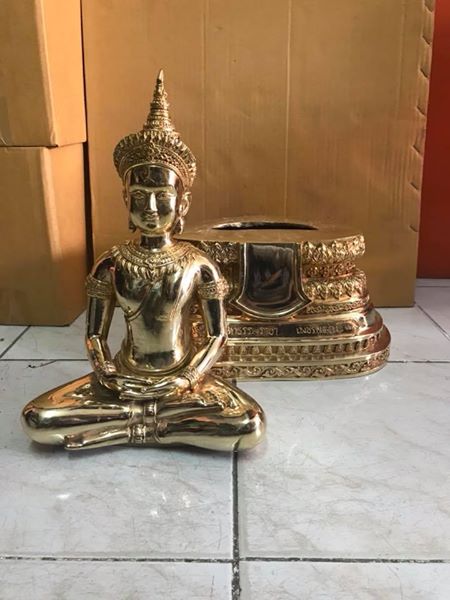 รูปหล่อ พระพุทธมหาธรรมราชา พระพุทธรูป เนื้อโลหะทองเหลือง