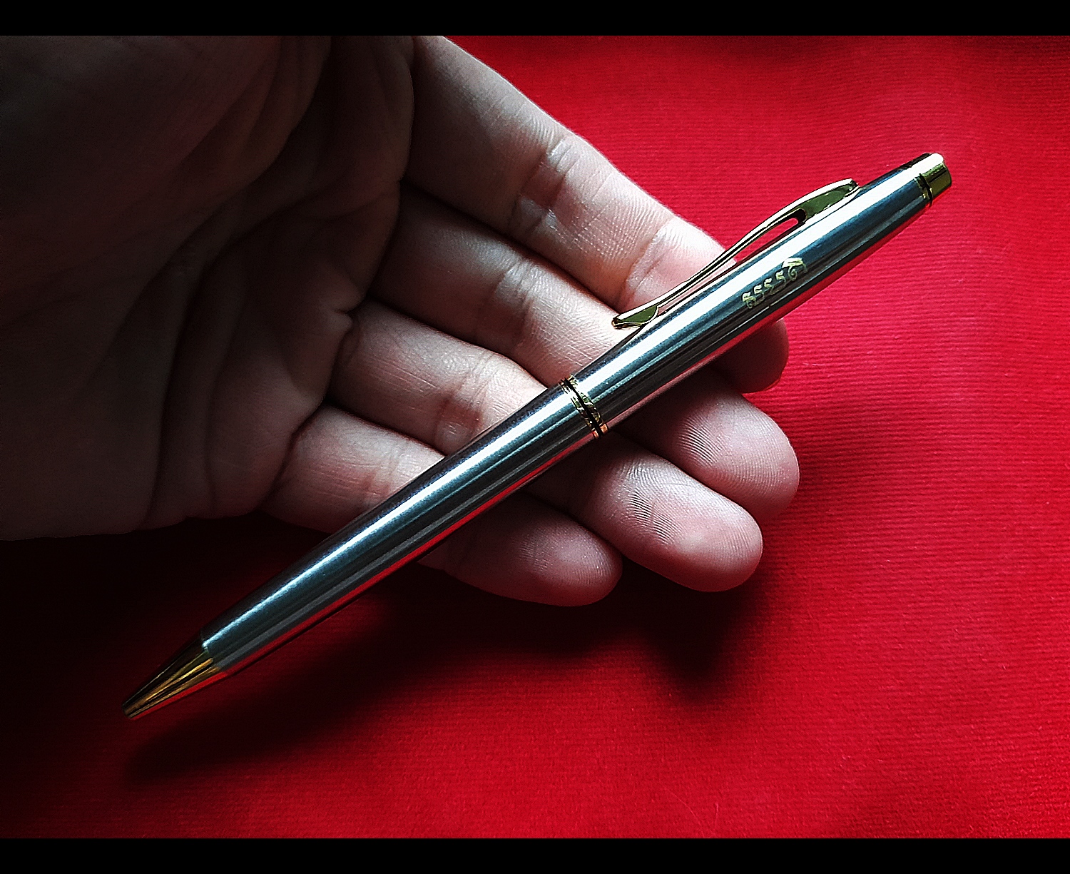 ปากกา สุปะติ (มนต์วิชาของ ท่านปู่พระอินทร์) รุ่นแรก ปี2563 #ปลุกเสกแล้ว #รับประกันแท้ - (พุทธคุณ เขียนเซ็นเอกสาร ค้าขายที่ดิน สอบแข่งขัน) (เปลี่ยนใส้หมึกได้ได้อานุภาพเหมือนเดิม)