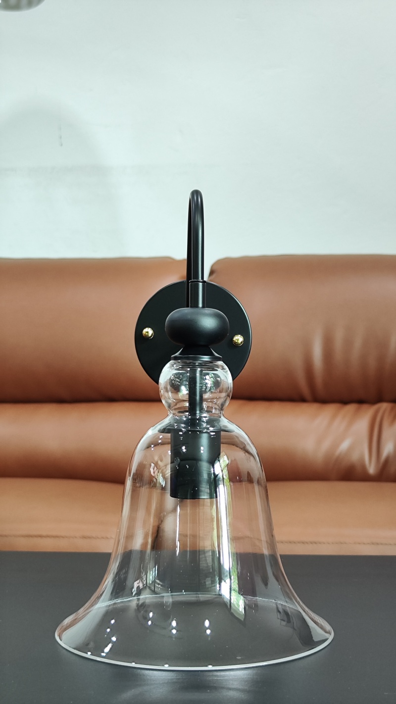 โคมไฟติดผนังภายในแก้วใสทรงกระดิ่ง [XD2003]