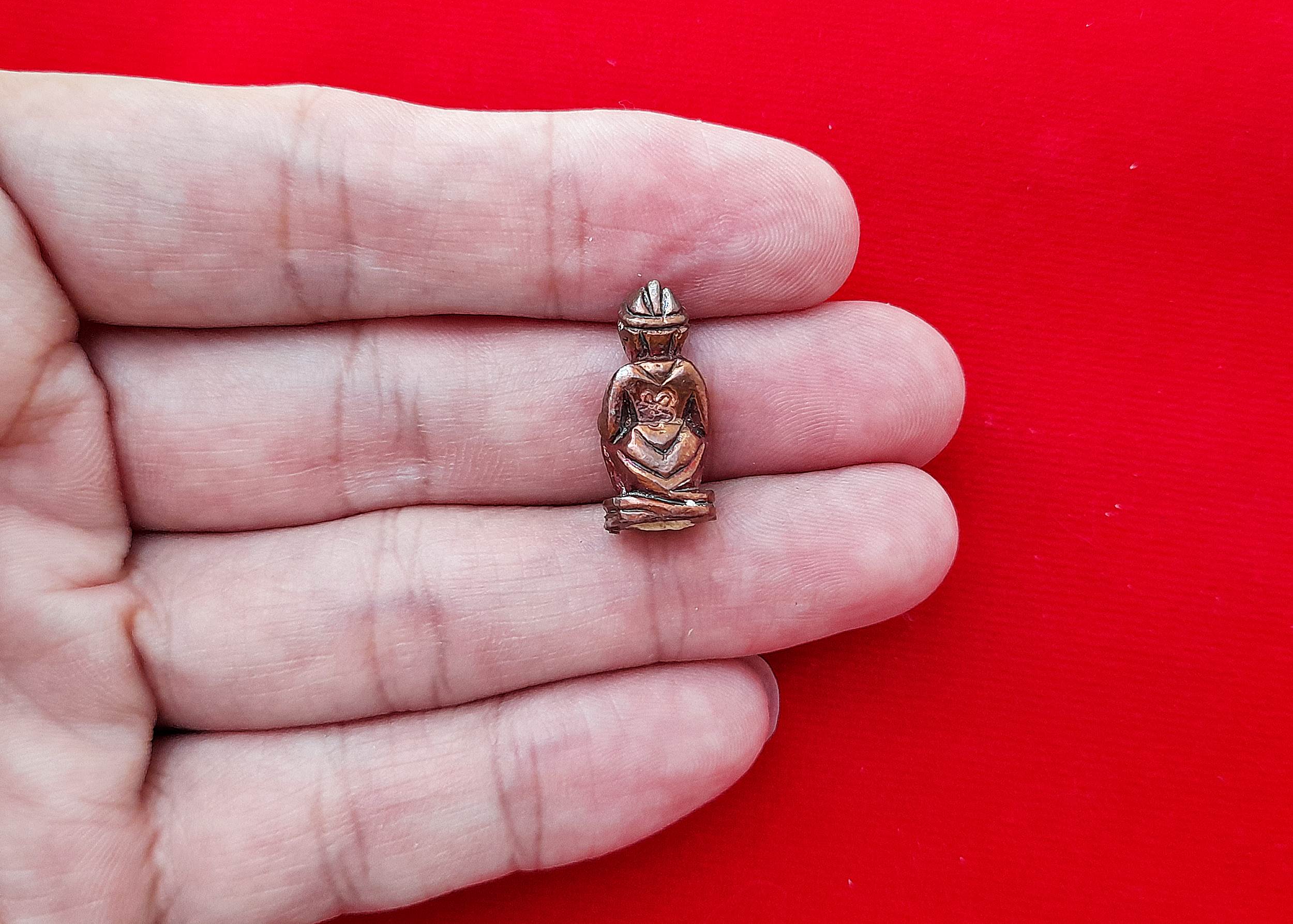 หนุมาน ตัวเล็ก เนื้อเหล็กไหล สุริยันราชา ฐานอุดบรรจุมวลสารและปรอท(แรง เร็ว ว่องไว หนุนดวง เสน่ห์) ปี2565 #รับประกันแท้