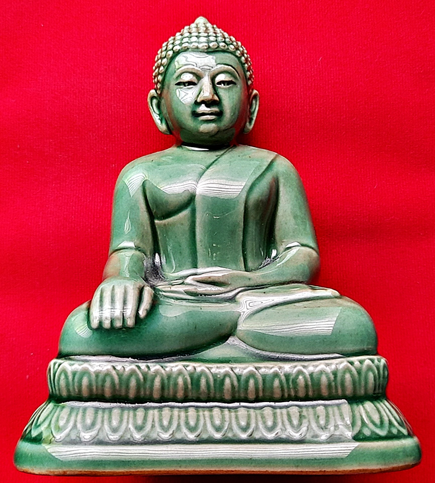 รูปหล่อ หลวงพ่อสำเร็จศักสิทธิ์ เนื้อกระเบื้อง สีเขียวเคลือบเงา(เขียวเหนียวทรัพย์) ใต้ฐานจารยันต์เต็มสูตร (หน้าตัก3นิ้ว) ปี2561 #รับประกันแท้