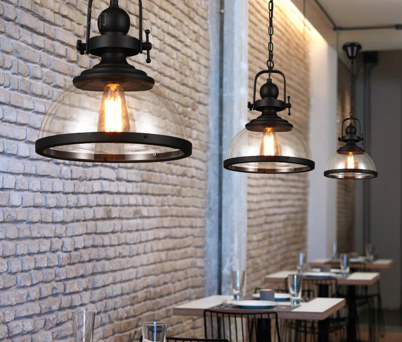 โคมไฟแขวนเพดานกระจกใสโครงสีดำ Iron Glass [GB3137]