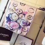 ผ้าพันคอ cn ผ้าคลุมไหล่ cn ปริ๊นลาย สีขาวชมพู ลายดอกไม้