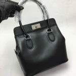 กระเป๋า hm toolbox box skin 26 cm สีดำ