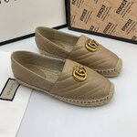 รองเท้า GC espadrilles สีครีม สีขาว
