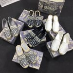 รองเท้า dio สอบถามไซส์ได้ค่ะสต็อคของเปลี่ยนตลอด