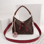 กระเป๋า lv beaubourg hobo 10 นิ้ว มีหลายสี