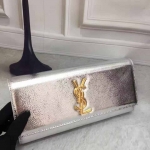 กระเป๋าคลัช YSL clutch สีเงิน