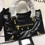 กระเป๋า balen classic city small bag 11 นิ้ว สีดำ หมุดเงิน หมุดทอง หมุดดำ