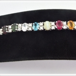 สร้อยข้อมือนพเก้าแท้ ตามตำราโบราณ