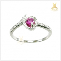 แหวนพิงค์แซฟไฟร์แท้ สีชมพูหวานๆ ตัวเรือนดีไซน์เก๋ๆ ใส่ติดนิ้วน่ารักๆ แหวนพลอยแท้