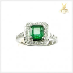 แหวนมรกตโคลัมเบีย ล้อมเพชรแท้ สุดเลอค่า (สามารถสั่งทำได้ค่ะ)