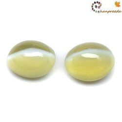 Cat Eye Chrysoberyl คริสโซเบอริล หรือพลอยไพฑูรย์ รูปไข่คู่ ขนาด 5x4 มิล น้ำหนักรวม 1.11 กะรัต สีเหลือง เนื้อสะอาด มีตาแมวคาดกลางเม็ด