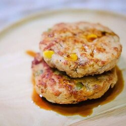 สเต็กไก่แฮมเบิร์ก (2 ชิ้น) ซอสเทอริยากิ