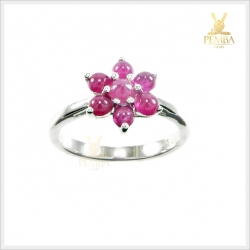 แหวนทับทิมพม่า ทรงหลังเบี้ย รูปดอกไม้ เงินแท้ ชุบทองคำขาว แหวนพลอยแท้