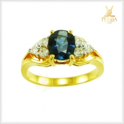 แหวนไพลินจันท์ หายาก สวมใส่บนนิ้วโดดเด่นสะดุดตา(สามารถสั่งทำได้ค่ะ)