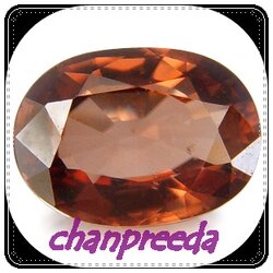 พลอยไข่เผา (เนื้อแข็ง)สีน้ำตาล น้ำหนัก 1.89 กะรัต ขนาด 6.1x8.4x3.3 หน้ากว้าง ความสะอาดเกือบ 100%มองด้วยตาเปล่าไฟดี เจียรสวย จาก อาฟริกา