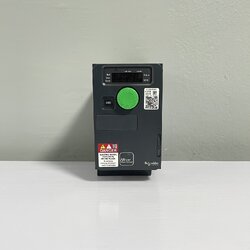 Schneider Inverter Model ATV320U04M2C 0.5HP / 0.37kW Input 1-Phase 220V Output 3-Phase 220V