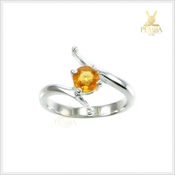 แหวนบุษราคัมแท้ เม็ดเดี่ยวเก๋ๆ เงินแท้ ชุบทองคำขาว แหวนพลอยแท้