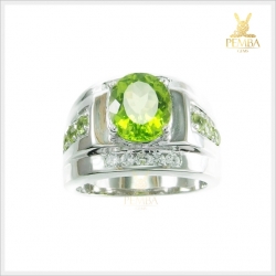 แหวนเพริดอตแท้ สีเขียวสด เงินแท้925 ชุบทองคำขาว ไซส์ใหญ่หายาก