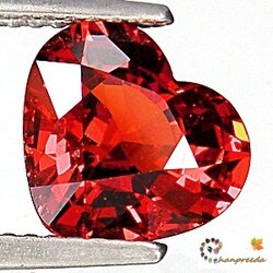 Spressartite พลอยสเปคสไทท์ หนัก 3.36 กะรัต สีส้ม สีหวานสวย ความสะอาดมองตาเปล่า 98%ส่องด้วยกล้องขยายสะอาด 90%-95%ไฟดี เจียระไนสวย รูปร่างสวย