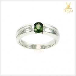 แหวนเขียวส่องแท้ สีเขียวใสไฟดี เงินแท้925 ชุบทองคำขาว แหวนพลอยแท้