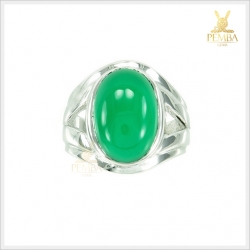 แหวนโมราแท้ สีเขียวเข้ม เป็นเอกลักษณ์เฉพาะ โดดเด่นสะดุดตา