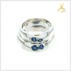 แหวนพลอยคู่รัก Ring of Love ฝังพลอยไพลิน รูปหัวใจ