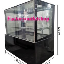 ตู้เค้กเหลี่ยม ตู้โชว์ขนม เบเกอรี่ มีความเย็น Cake Display