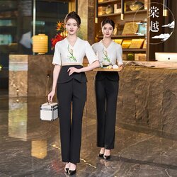 ชุดพนักงานนวดสปา ชุดพนักงานเสริมสวย ชุดทำงาน ชุดพนักงานคลินิค S6708007 สีภาพ S-4XL