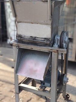 เครื่องบดน้ำแข็ง / เครื่องตีน้ำแข็ง