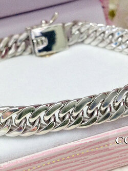 สร้อยข้อมือเงินแท้ เลสแบบ ตะขอแบบล็อค