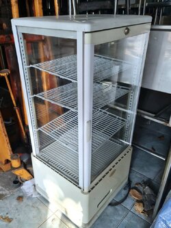 ตู้แช่เค้กกระจก 4 ด้าน