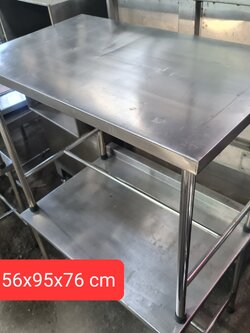 โต๊ะสแตนเลสมือสอง 56*95 cm