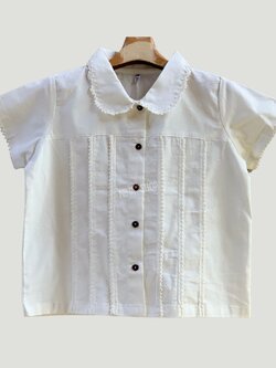 เสื้อผ้าฝ้าย คอบัวแขนสั้น แนวมินิมอล มาพร้อมงานถักลายดอกแก้ว จีบอกผสมผสาน สไตล์ล้านนา คลาสสิก สวมใส่กินกาแฟ เที่ยวชิลๆ