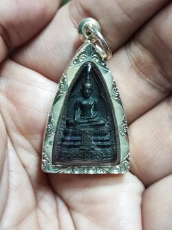 พระกลีบบัว2หน้า หลวงพ่อวัดไร่ขิง