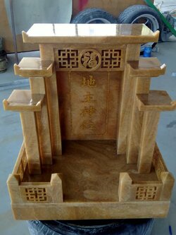 ศาลเจ้าที่หินอ่อนหินน้ำผึ้งทรงโมเดิร์น ขนาด24นิ้ว 4เสา 5หลังคา