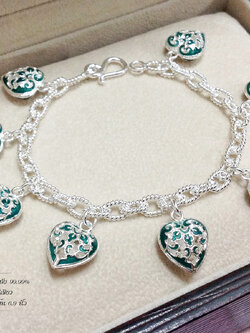 สร้อยข้อมือเงินแท้ 99.9% งานสุโขทัย ร้อยหัวใจ ลงยาสีเขียว